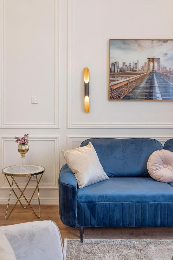 Luxurious Central Grand Home W/ 3Bedrm 2Bathrm Budapest Exterior foto