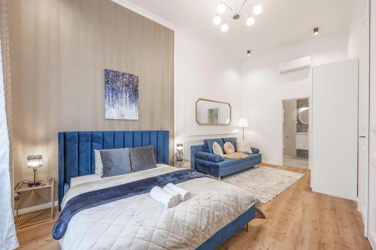 Luxurious Central Grand Home W/ 3Bedrm 2Bathrm Budapest Exterior foto